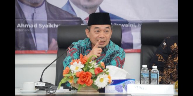 Fraksi PKS Bersikukuh Untuk Hilangkan Pasal Penghinaan Presiden & Tegaskan Larangan LGBT