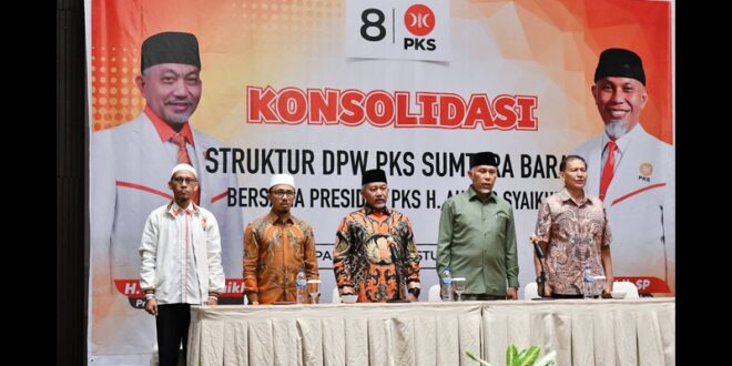 Hadapi Pemilu 2024 Presiden PKS Ahmad Syaikhu Bakar Semangat Kader DPW PKS Sumbar