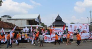 BPKK PKS Jawa Barat Berikan Bantuan Khusus Perempuan Korban Bencana Sukabumi – DPW PKS Jawa Barat