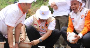 Social butterfly dan Abah Iwan – DPW PKS Jawa Barat