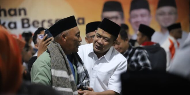 “Ingin Jadi Bagian Keluarga, Bukan Sekadar Tamu” — Abah Iwan Ngariung Bareng Warga Pasirlangu di Bulan Ramadhan – DPW PKS Jawa Barat